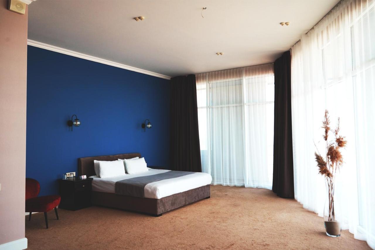 Bugaz Sea View Hotel เฮรีบอฟกา ภายนอก รูปภาพ