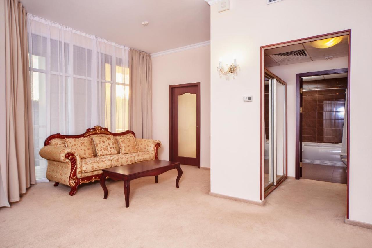 Bugaz Sea View Hotel เฮรีบอฟกา ภายนอก รูปภาพ