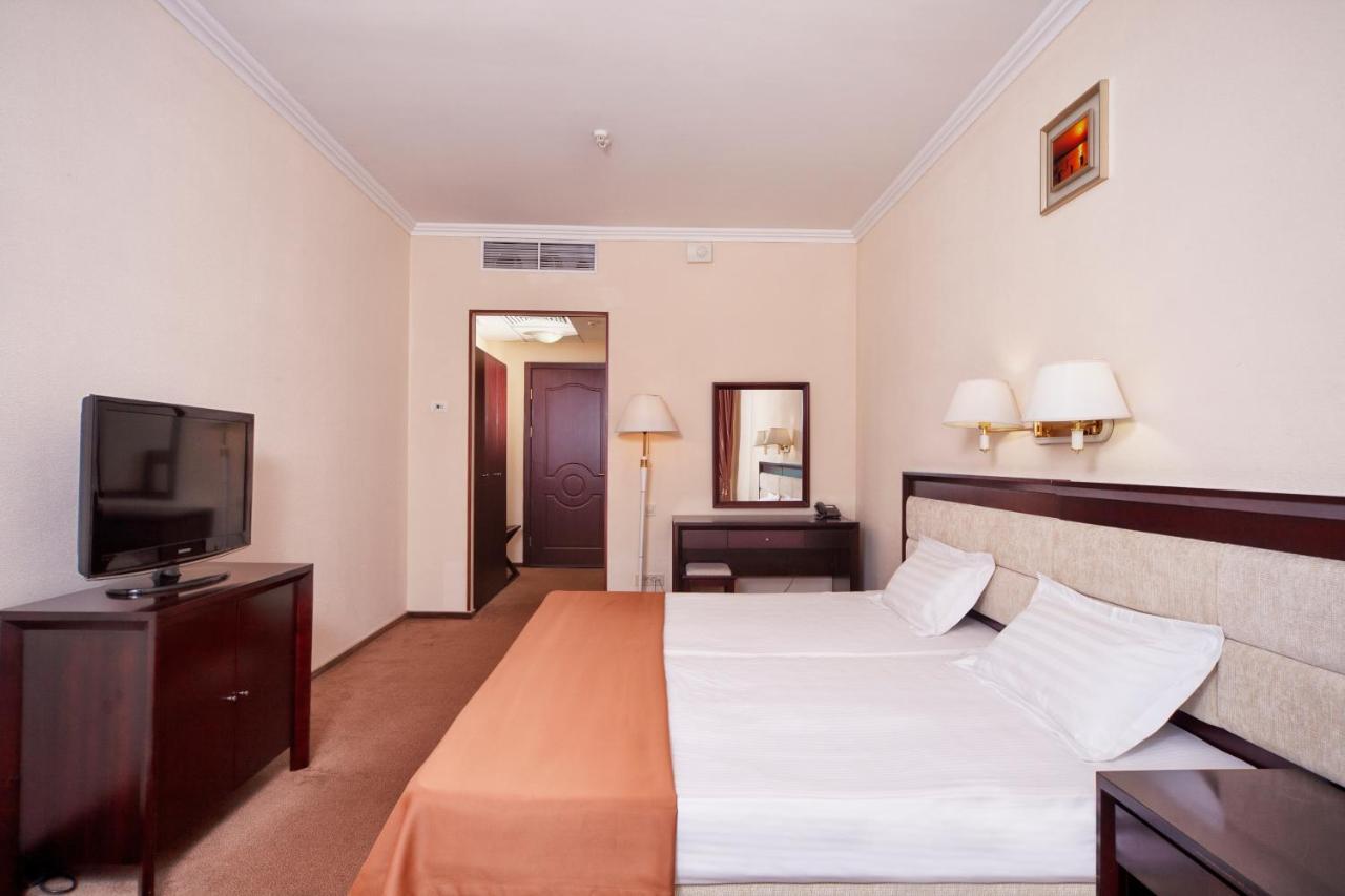 Bugaz Sea View Hotel เฮรีบอฟกา ภายนอก รูปภาพ